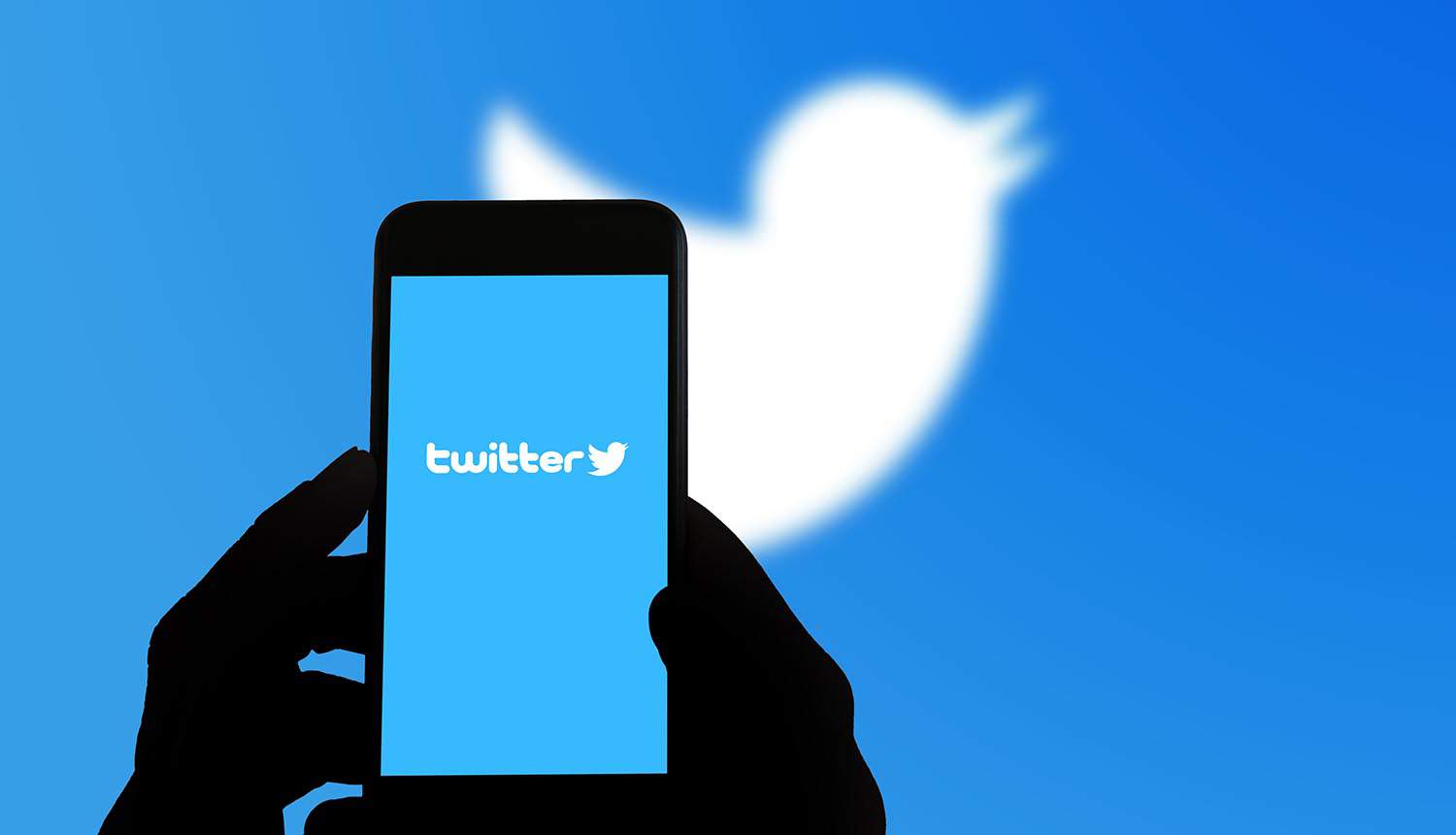 Twitter-like apps: Changing the way we socialize, promoting information dissemination and global connectivity.